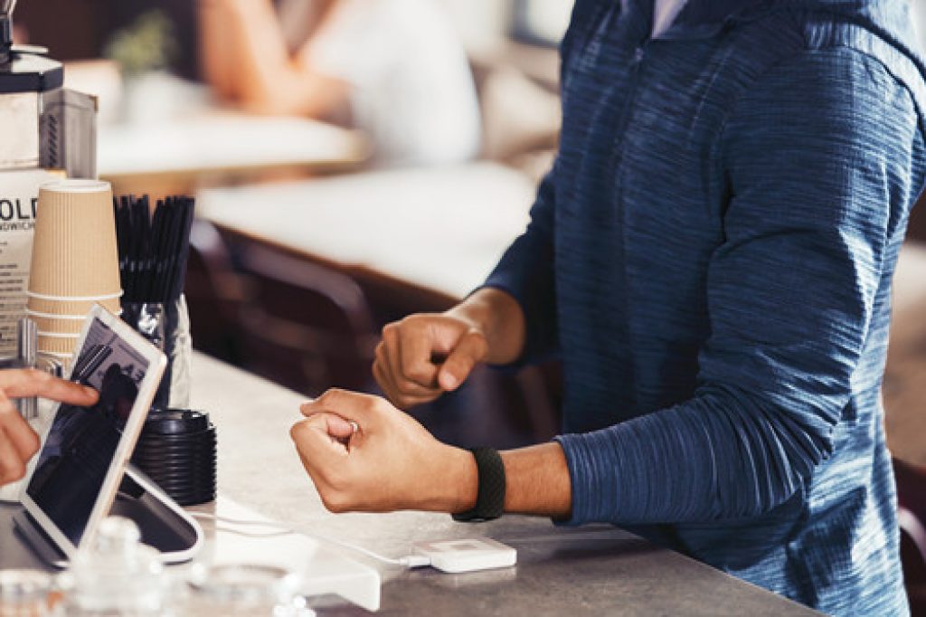 fitbit-charge-4-betalen