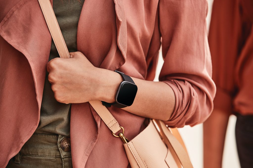 fitbit-versa-2-design